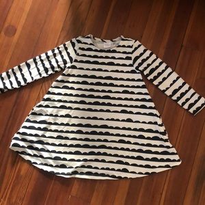 Hanna Andersson long sleeve dress 5 / 110